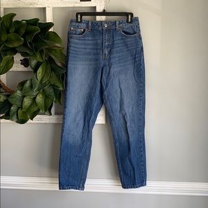 Topshop Mom Jeans Size 28